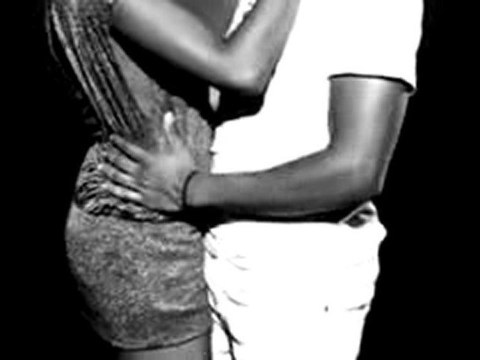 Nichols -TOCAM [Exclu Zouk love 2010 Clip Officiel]