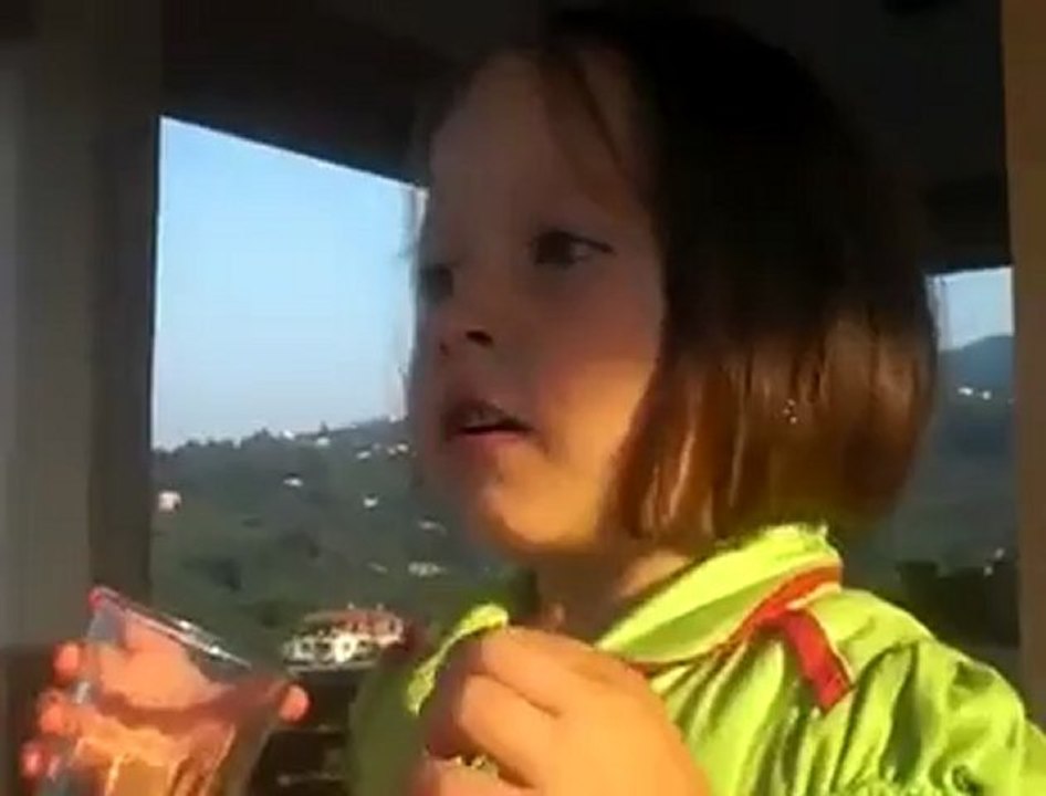 Bakın... Ben tabak falan kırmadım, tamam mı...