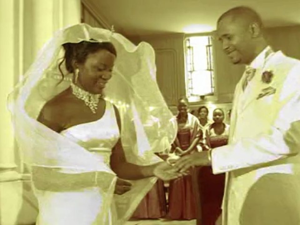 THE CLIP -  CARINE ET ARKANE