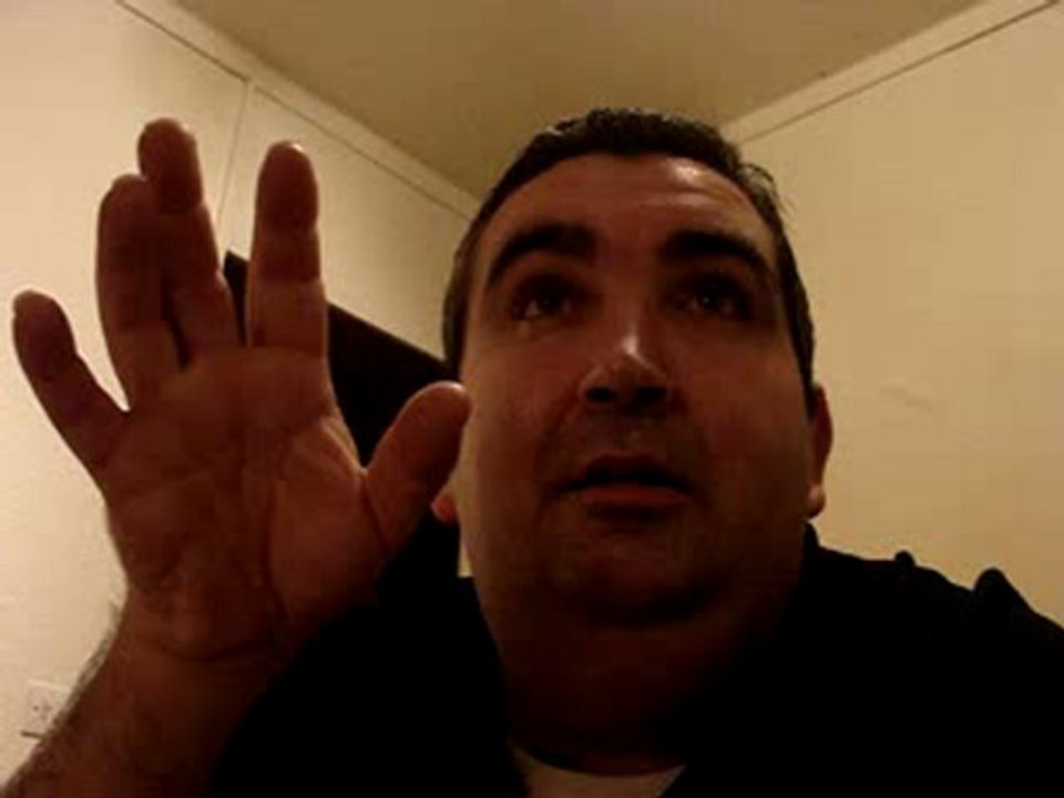 MOV09528