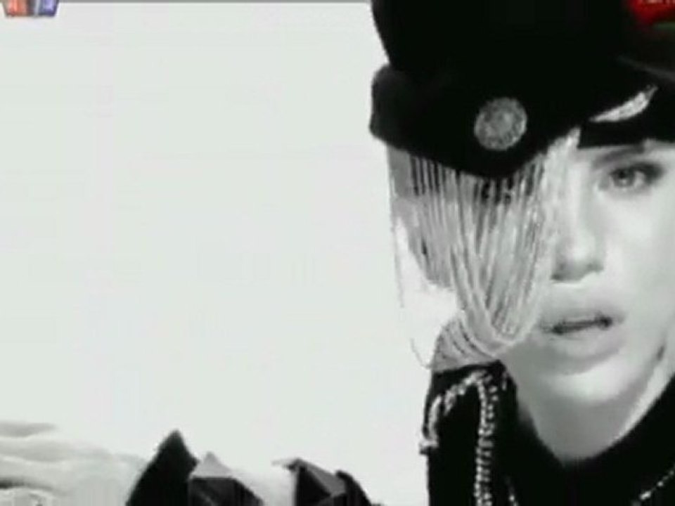 Gülşen - Bir An Gel (HD)