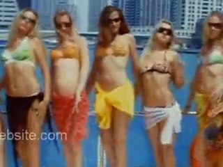 Mothi Vilayadu - Vellaikari Vellaikari