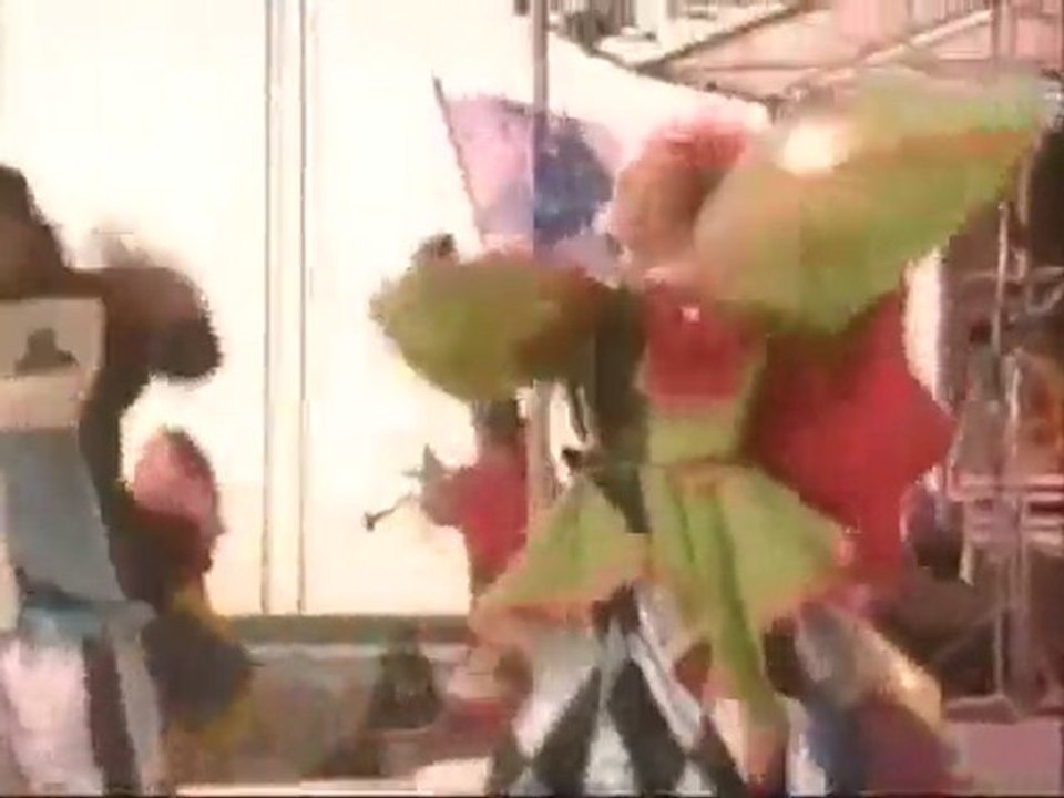 Dreams Come True / 決戦は金曜日