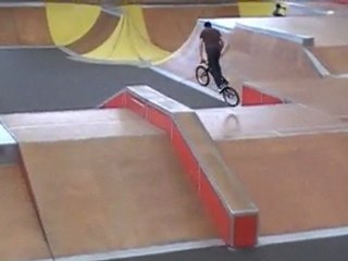 BMX Olivier Session à Ma Camp. (Angouleme)