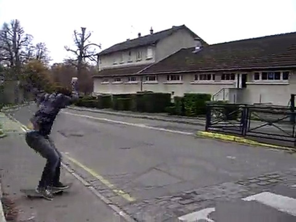 tre tresor public de thomas check out crew