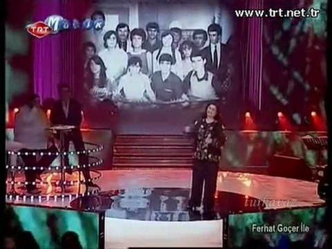 Sabahat Akkiraz Ne ağlarsın zülfi siyahım