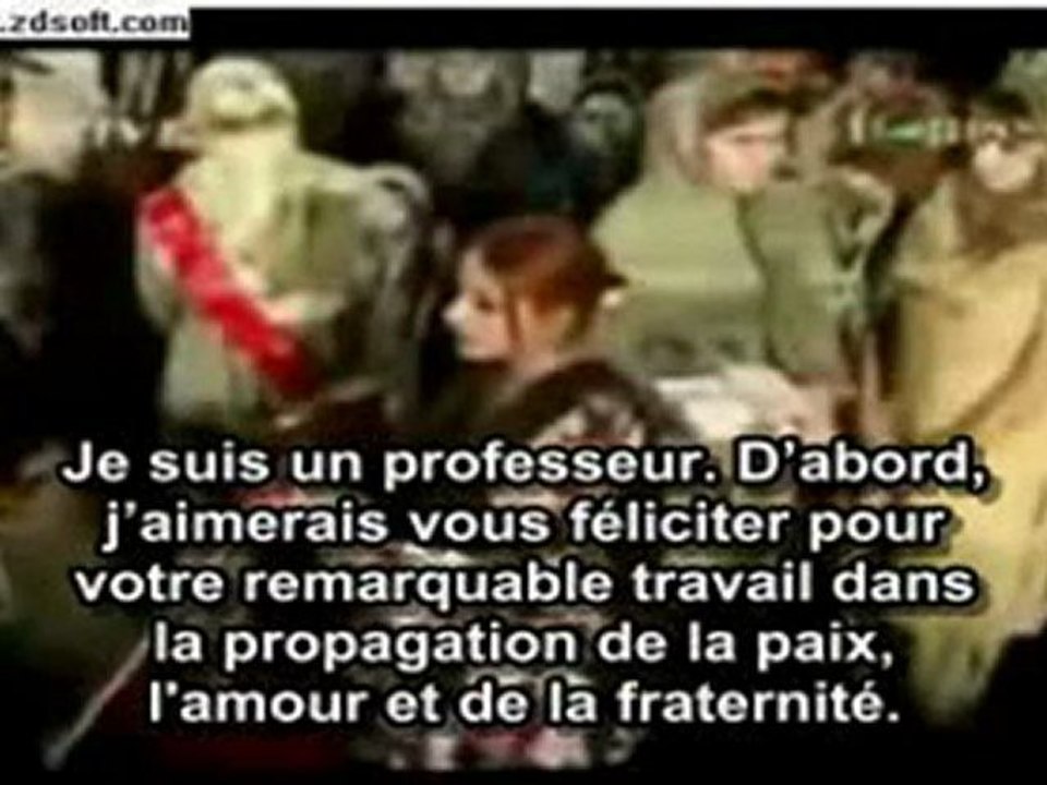 une femme se converti en publique !!!