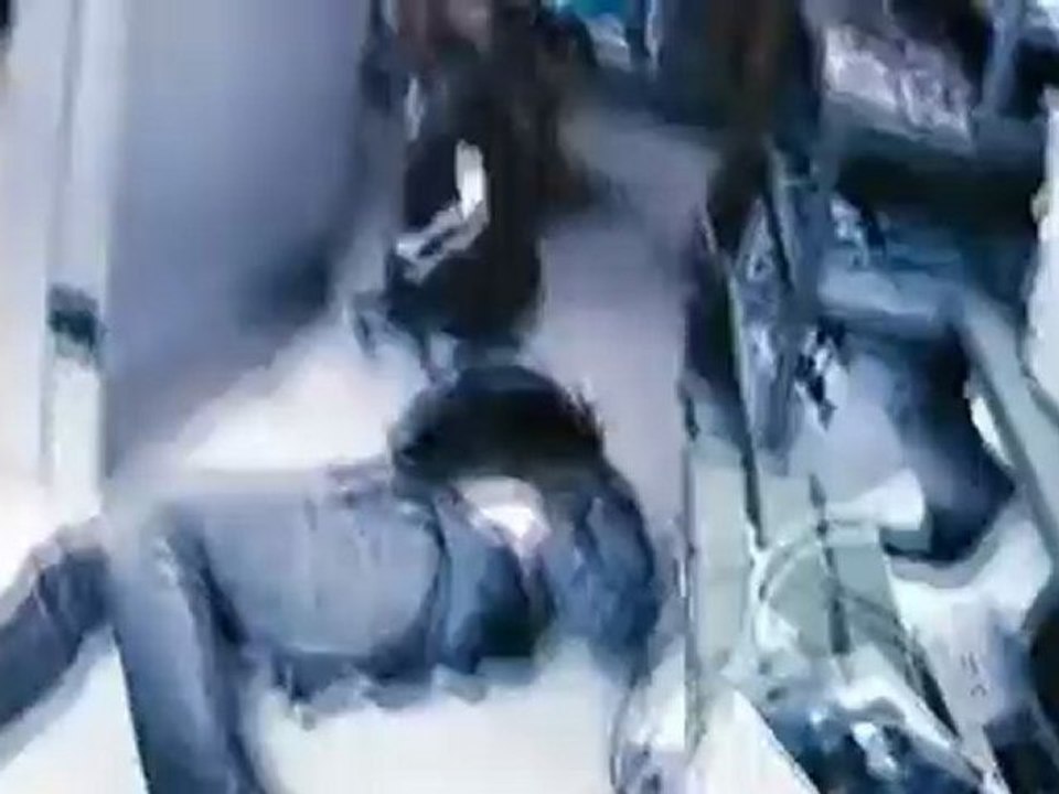 'Gamer' The (Ken) Castle Dance