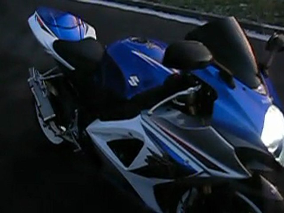 yoshimura tri oval sur gsxr 1000 k8