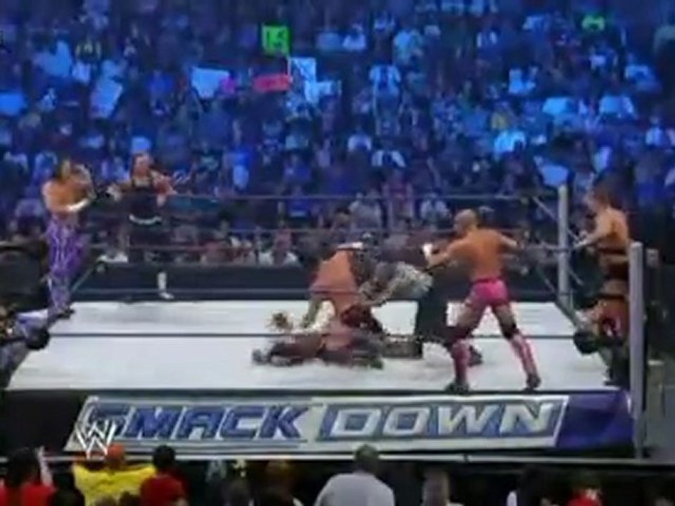 The Hardy Boyz & John Morrison vs The Hart Dynasty & CM Punk