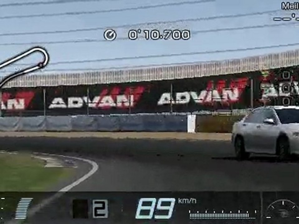 Défi A-6 : Freinage et direction simultanés. vue exterieure