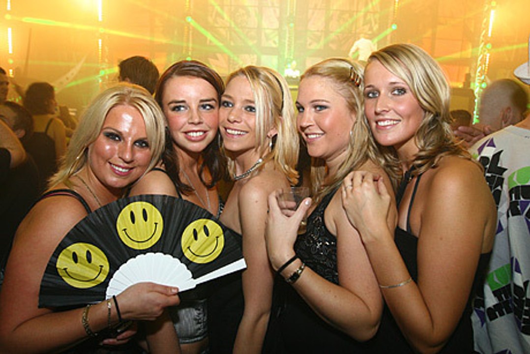 B2S TV episode 3 [ reportage hardstyle ]