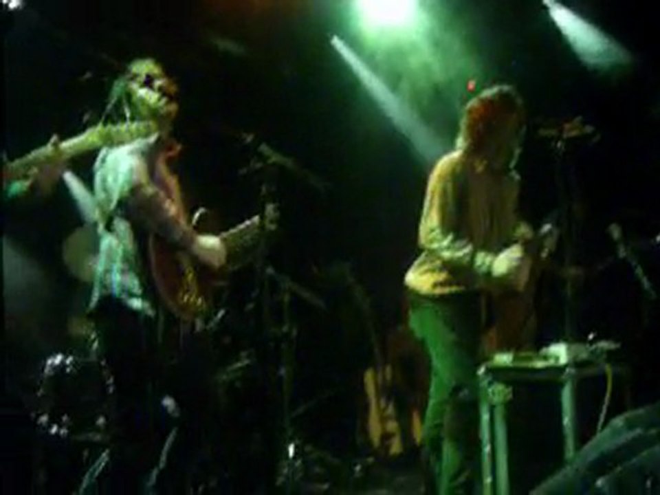 SLEEPY SUN-Golden actifact+White dove (Fleche d'Or Paris 09)