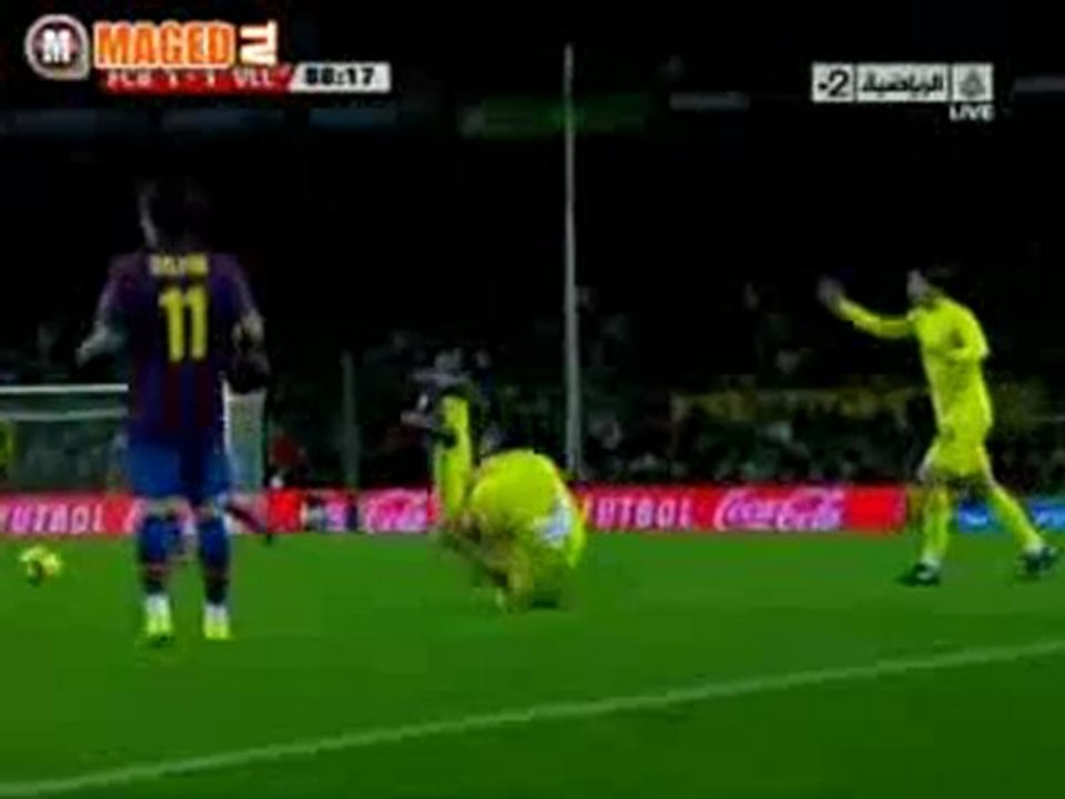 Zlatan Ibrahimovic mechant Tackle Villarreal 1-1