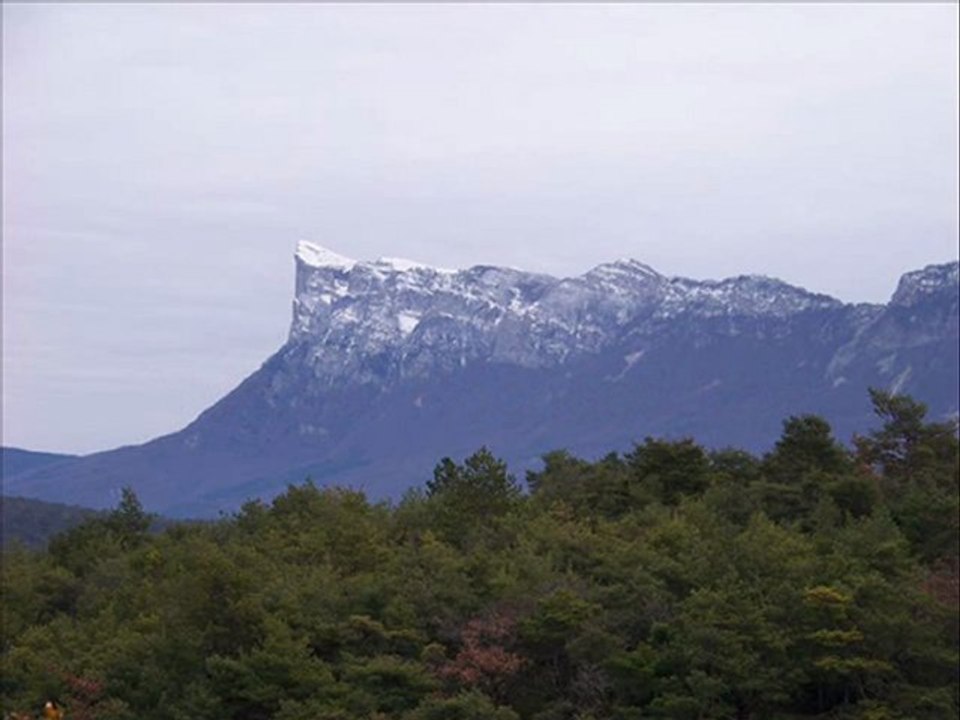 Mirabel et Blacons dans le Diois (Drôme – 26)