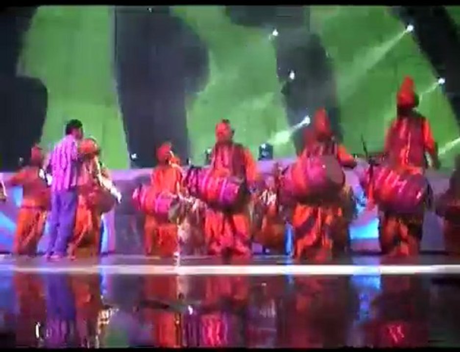 Making of  Pump it up  (Chance Pe Dance) Shahid genelia