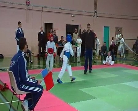 Hugo - 22-11-2009 COC Karaté de Château du Loir.