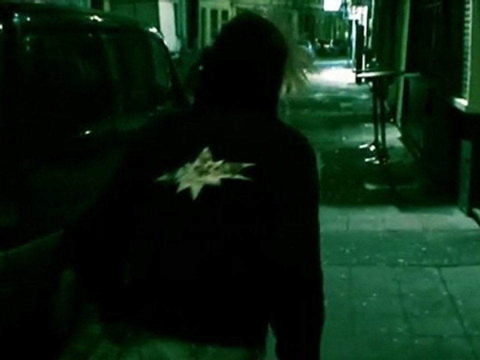 Le vilain petit canard Rouge