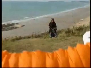 Fête du vent 2009 carolles-champeaux Parapente