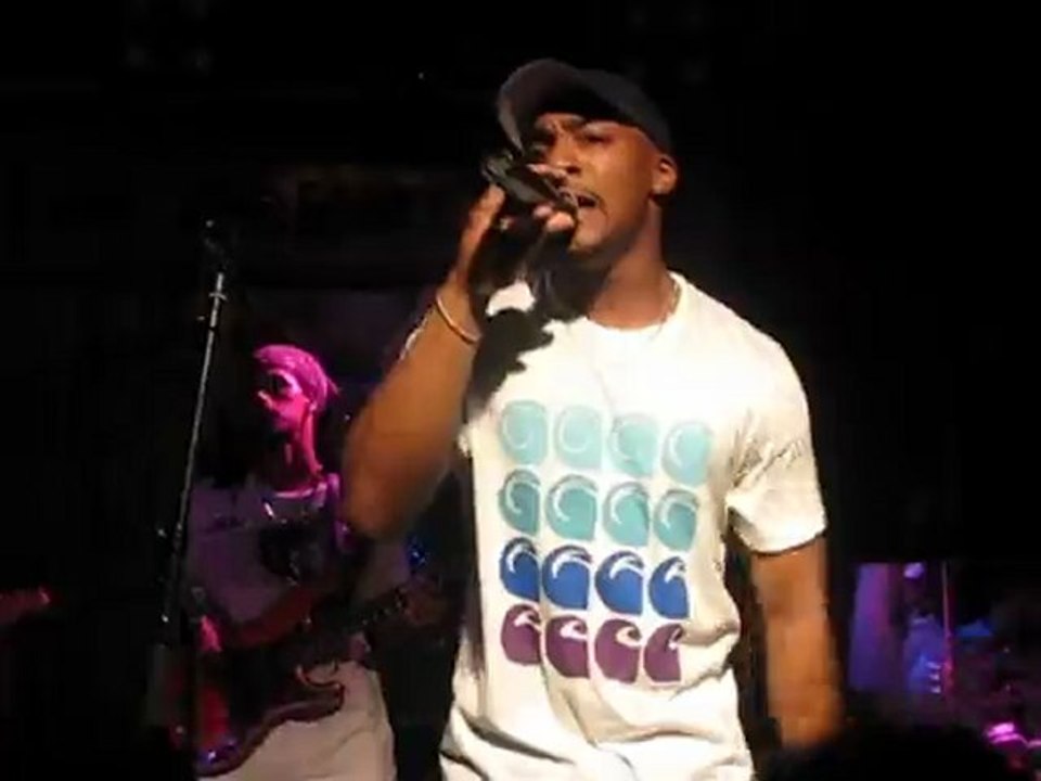 cyril (par tigersdel) - smiley faces