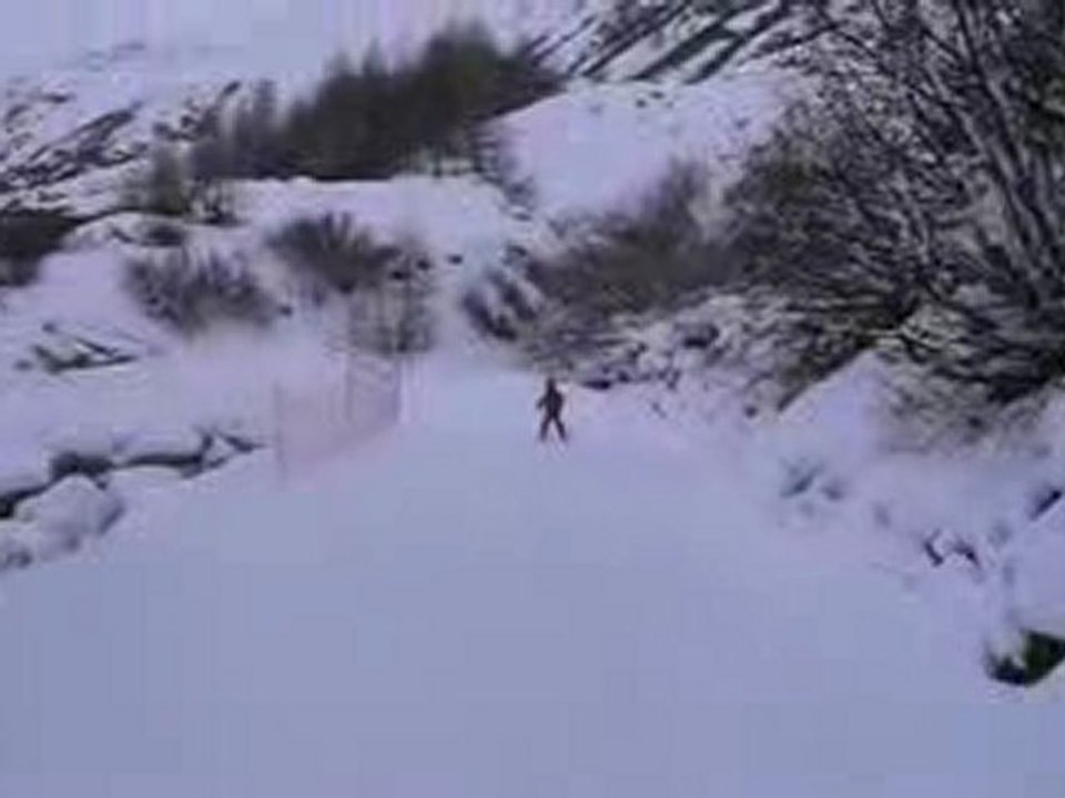 Sur les traces de Jaco et Raphaël comme si on skiait...