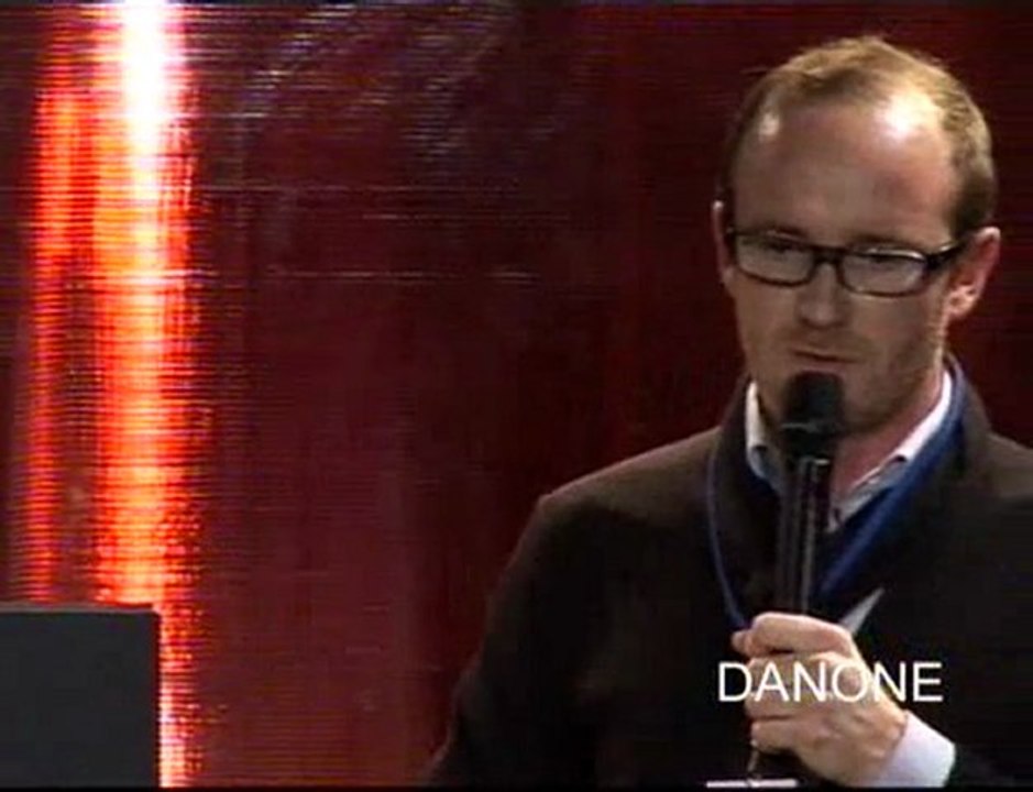 Conférence de Danone sur l'engagement social