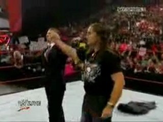 WWE Monday Night Raw 4th January 2010 Brett Hart Returns