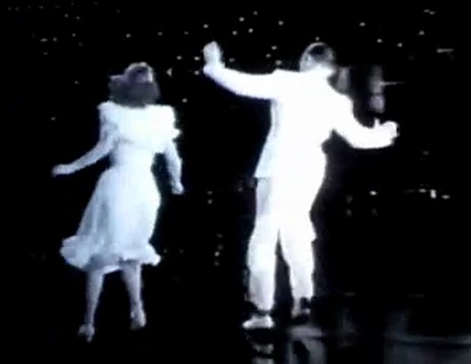 pk MAchinE  -  "HEAVEN"  -  Fred Astaire Ginger Rogers