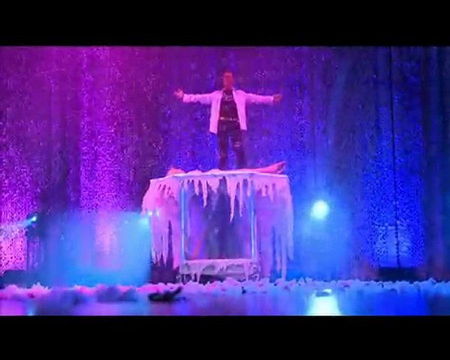 US_MAGIC_MONTAGE_V2_LEVITATION