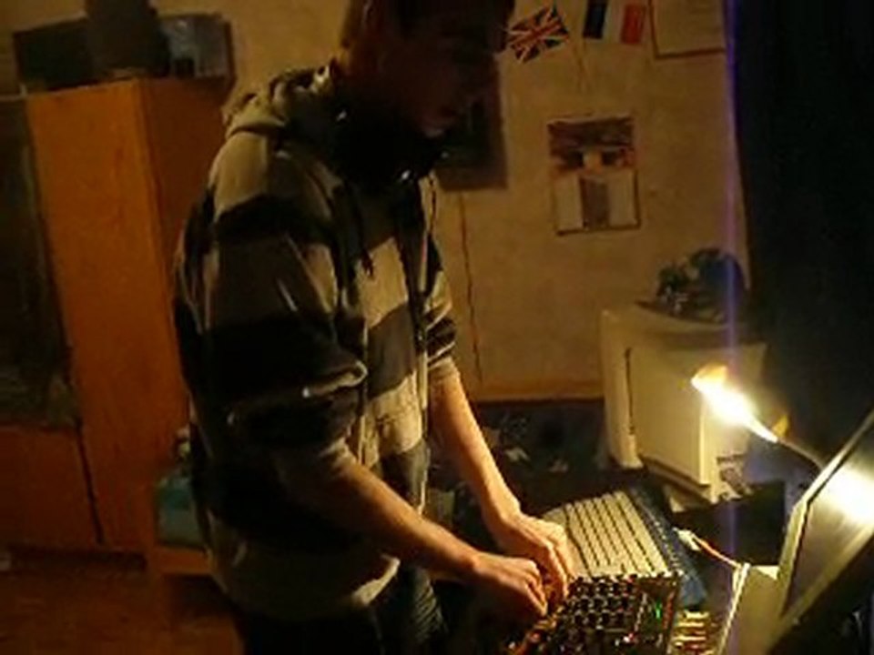 Mix techno Cap'tain By Electik