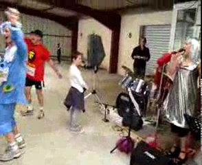 Course de la Champenoise 2009 à Damery - Ravitaillement final