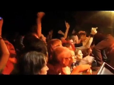 J-Biafra & The Guantanamo School Of Medecine Paris 2009