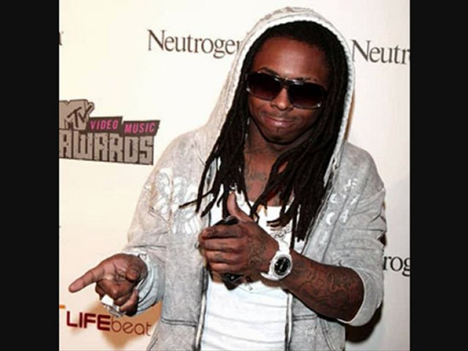 Ashley Roberts feat Lil Wayne  - Invasion