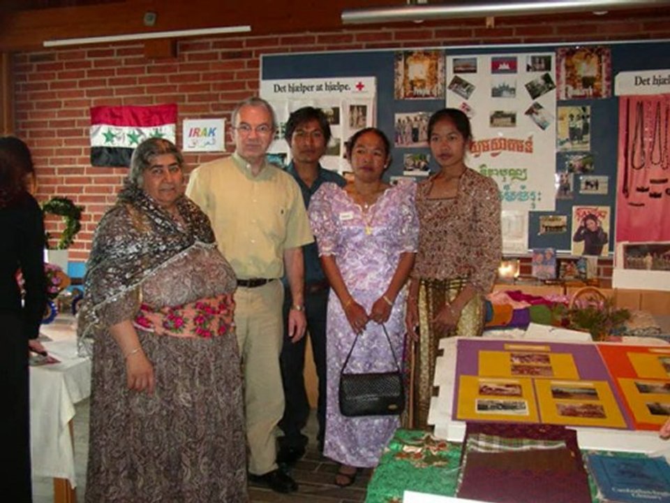 CLAUS AND RANEE KULTUR FEST 2004