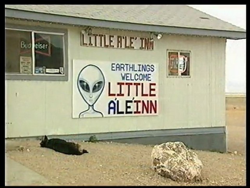 Dossiers Ovni - 01 - Zone 51 - 1h07m25s (FR)(2)