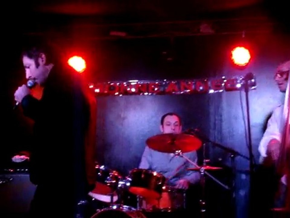 Matthieu Aschehoug Glory Abracadabrabar 06.01.10