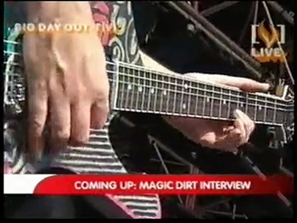 System of a Down - Deer Dance (live Big Day Out )