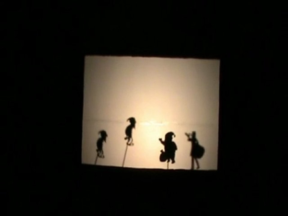 Théâtre d'ombres chinoises '' Le père-Noël show''