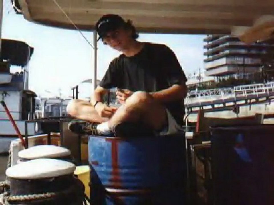 Remontage et départ sur le Danube (Hongrie, Budapest, 2001)