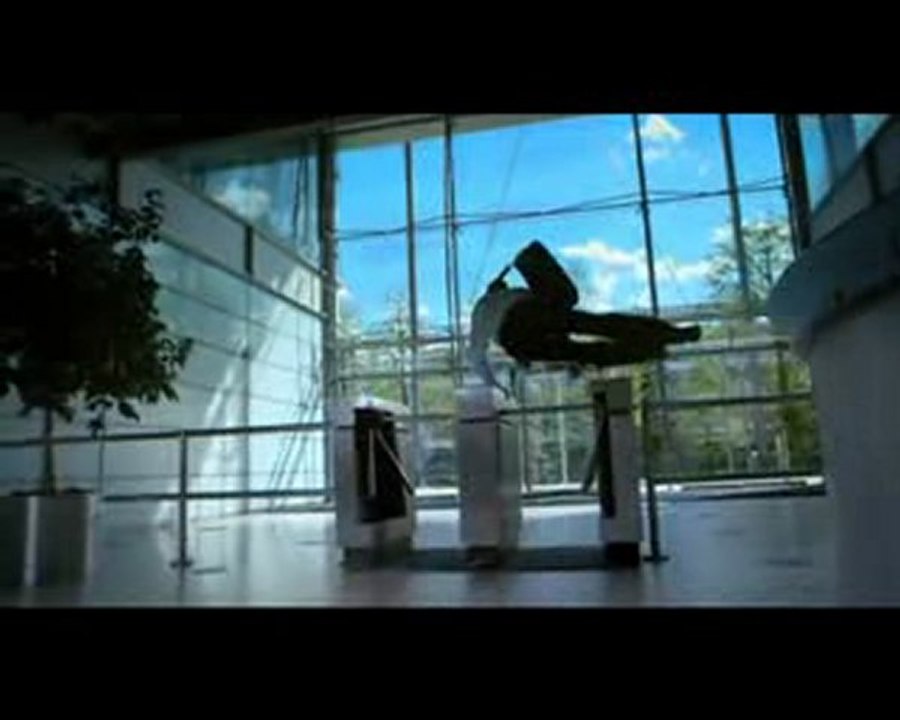 Philips DirectLife - Stay Fit Without Going Gym - HQ