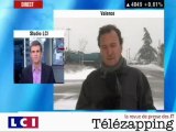 Télézapping : Il neige, les journalistes souffrent