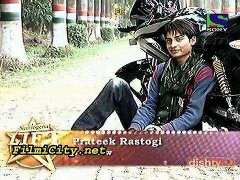 8 Jan 10 Lift Kara De * Priyanka Chopra pt 2