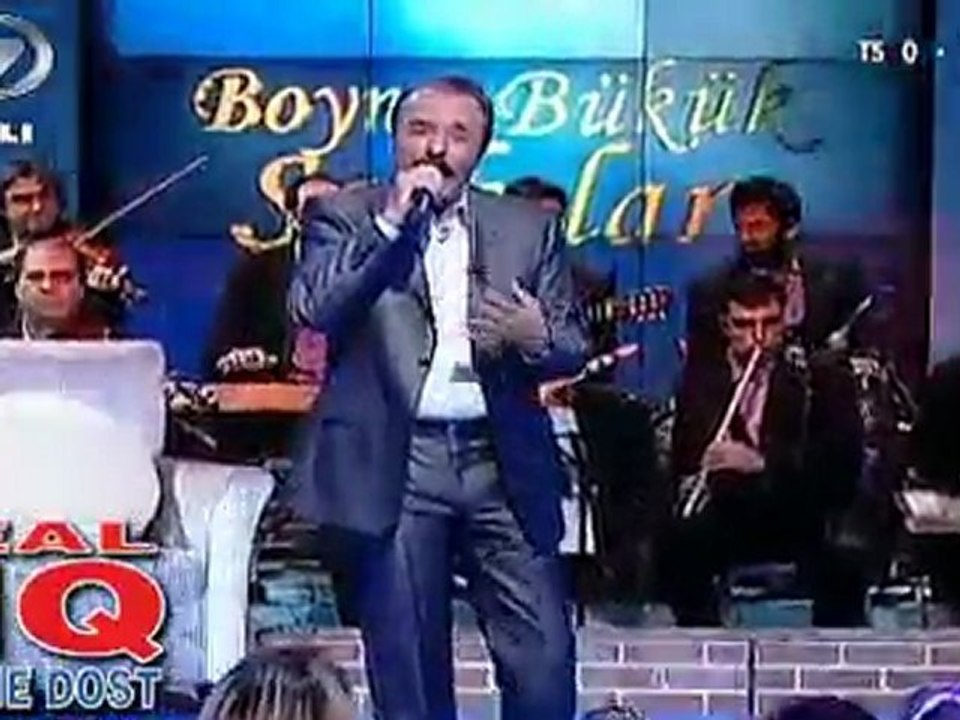 Ferdi Tayfur - yıldızlarda kayar- yuvasız kuşlar-canlı