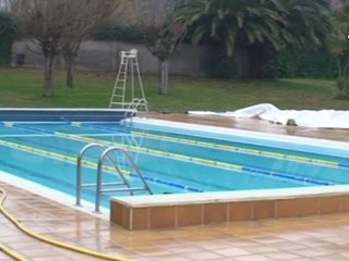 140110 Globus de la piscina de Sant Andreu de la Barca