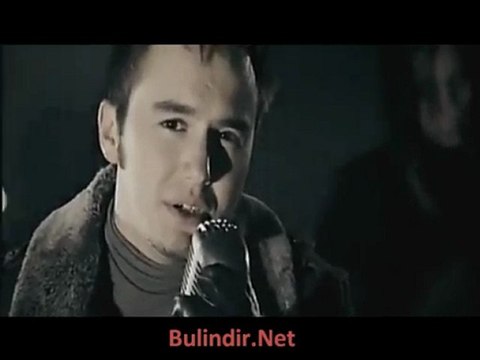 Mustafa Ceceli Dön Şarkısının yeni klibi !