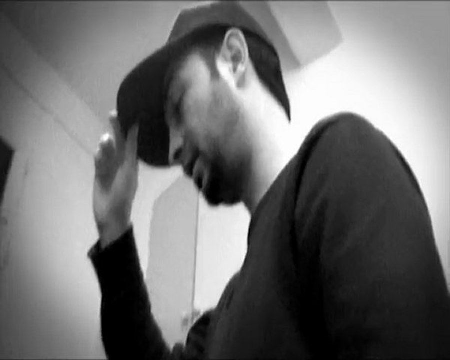 AHMAD - L'aurore sur mes lauriers... (Clip Officiel)