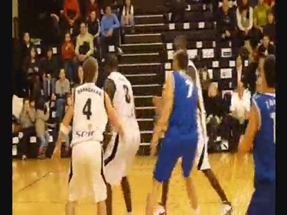 Simon Darnauzan Aix Maurienne Savoie Basket - Charleville