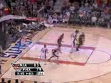 NBA Mario Chalmers makes a pretty no-look bounce pass to Dor
