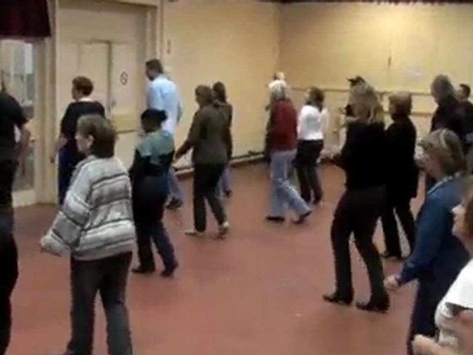 Mississippi- Rolls/ Line Dance