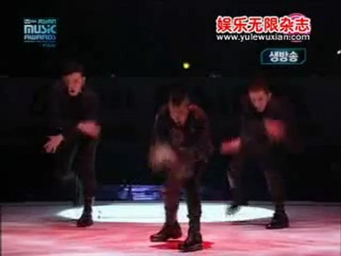 GD & Tae Yang Heartbreaker, Where u at , Wedding dress Live